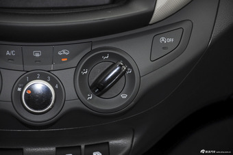 2015款赛欧3 1.3L手动理想版