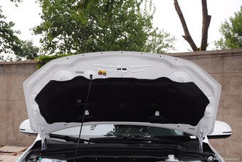 2015款哈弗H6运动版1.5T自动两驱豪华型