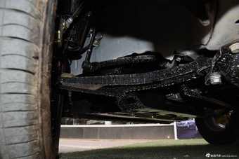 2016款五菱宏光S1 1.5L手动尊享型