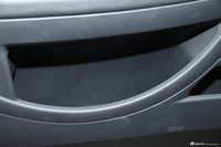 2013款世嘉三厢1.6L手动品尚型