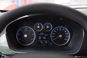 2015款图雅诺2.8T短轴商运版