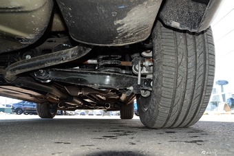 2016款探险者2.3T自动精英版