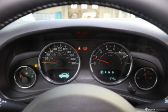 2015款牧马人3.0L四门版Sahara