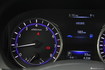 2015款英菲尼迪Q50L 2.0T自动悦享版