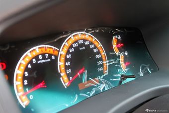 2014款比亚迪F3 1.5L手动豪华型