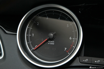 2014款东风标致508罗兰加洛斯版