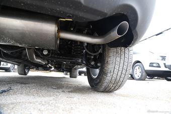 2015款众泰T600 1.5T手动旗舰型