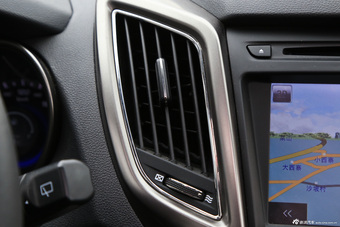 2014款长安CS75 1.8T自动尊贵型国5