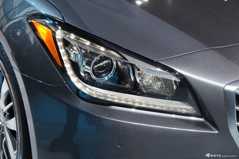 新款现代劳恩斯