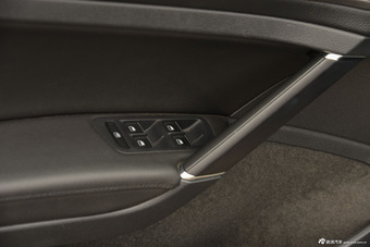 2014款高尔夫1.4TSI自动豪华型