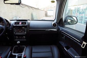 2015款哈弗H5智尊版4G63 2.0T手动两驱精英版