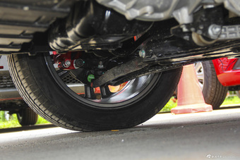 2016款北汽绅宝X55 1.5L手动精英版