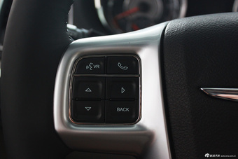 2013款克莱斯勒大捷龙到店实拍