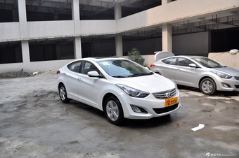 2012款朗动1.6L手动领先型