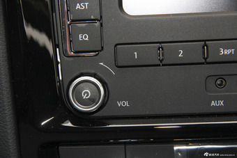 2015款野马T70 1.8L手动舒适型