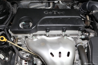 2013款吉利EC8 2.4L自动尊贵型