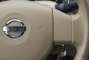 2012款轩逸 1.6L手动经典EX舒适版