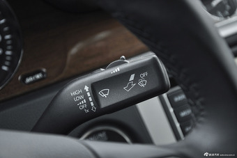 2015款迈腾2.0TSI旗舰型