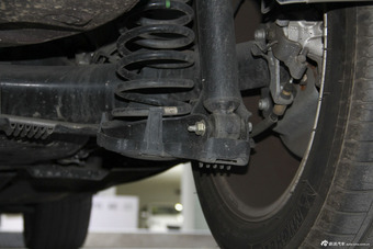 2015款标致3008 1.6自动THP罗兰·加洛斯版