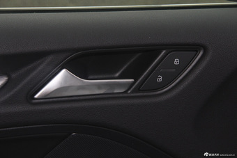 2015款奥迪A3 Limousine 1.8T自动40TFSI舒适型
