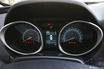 2015款传祺GS5 Super 2.0L手动两驱舒适版