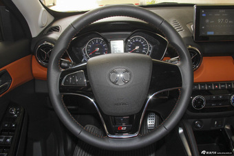 2016款北汽绅宝X55 1.5L手动精英版