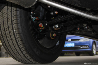 2016款比亚迪S7 2.0T自动旗舰型Plus