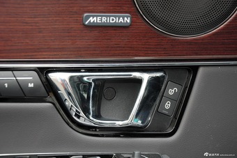 2015款捷豹XJL80周年版