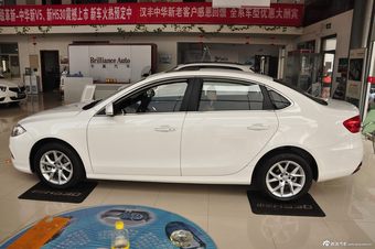 2014款中华H530到店实拍