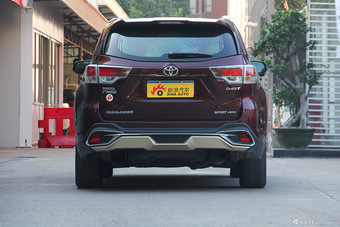 2015款汉兰达2.0T自动四驱至尊版7座