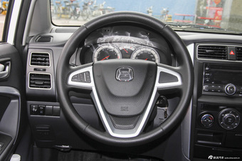 2015款利亚纳A6 1.4L手动两厢畅想型