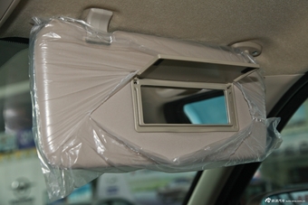 2013款海马S7 2.0L自动智尚版