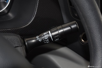 2015款图雅诺2.8T短轴商运版