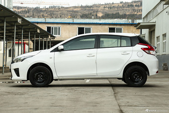 2014款YARiS L 致炫1.3L手动魅动版