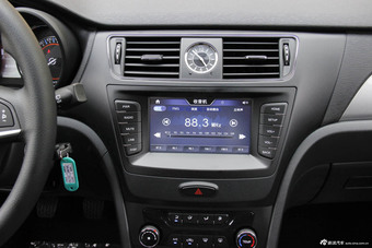 2016款北汽绅宝X55 1.5L手动舒适版