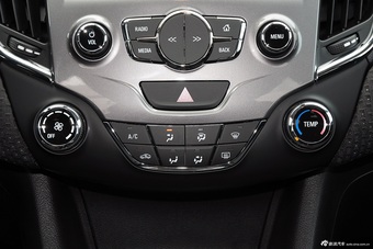 2016款科鲁兹1.5L手动精英版