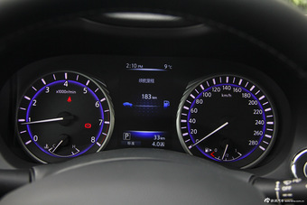 2015款英菲尼迪Q50L 2.0T自动悦享版