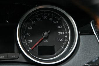 2014款东风标致508罗兰加洛斯版