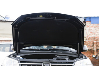 2015款众泰T600 1.5T手动旗舰型