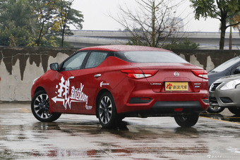 2016款LANNIA蓝鸟1.6L自动智酷版