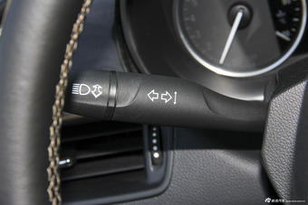 2014款昂科威28T四驱全能运动旗舰型