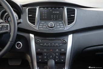 2016款奔腾B90 1.8T自动尊贵型十周年纪念版