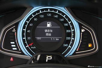 2015款绅宝CC 1.8T自动精英版