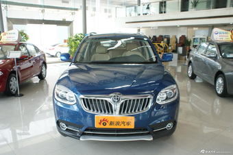 2012款中华V5 1.5T自动四驱豪华型
