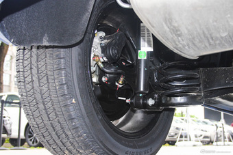 2016款众泰SR7 1.5T自动魔方之路版