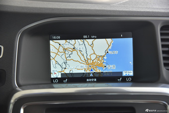 2016款沃尔沃S60L 2.0T自动 T5智驭版