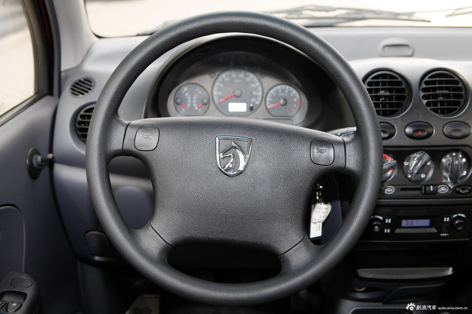 2012款乐驰1.0P-TEC手动活力型