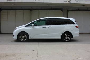 2014款奥德赛2.4L明鉴领秀版到店实拍