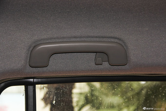 2015款海马S5 1.5T自动豪华型