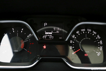 2016款C4世嘉1.6T自动THP自动旗舰型